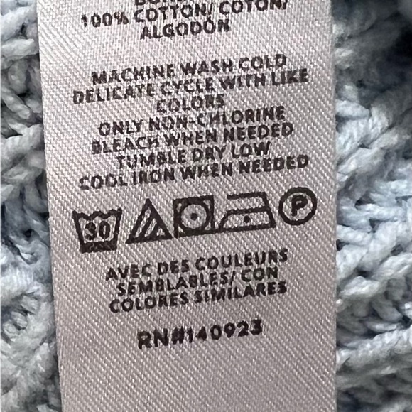 LOFT 100% cotton crochet yoke Light Blue V-Neck Sweater XL - Picture 5 of 10